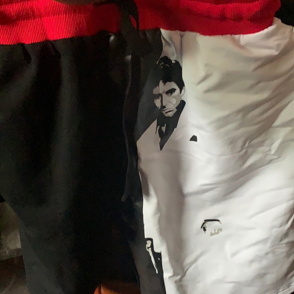 Strong Brand. Scarface edition